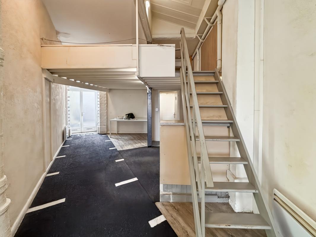 Location pure Local commercial 70 m² Paris - 4