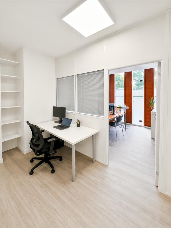 Location pure Local commercial 124 m² Paris - 3