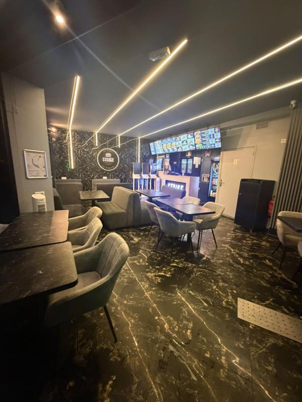 Vente de droit au bail Local commercial 90 m² Paris