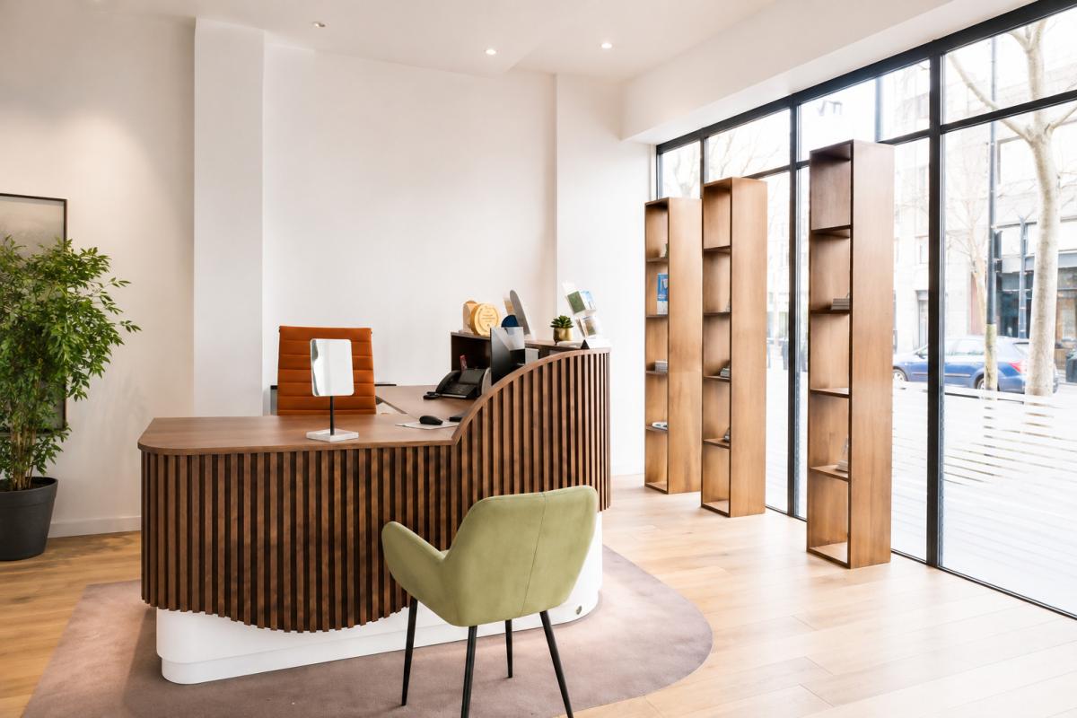 Location pure Local commercial 85 m² Paris - 2