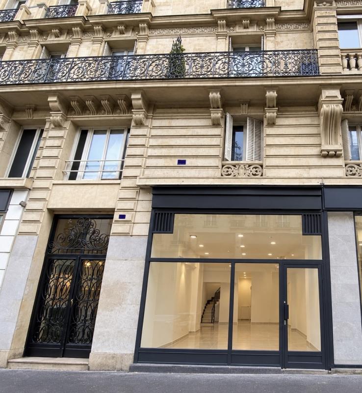 Location pure Local commercial 30 m² Paris