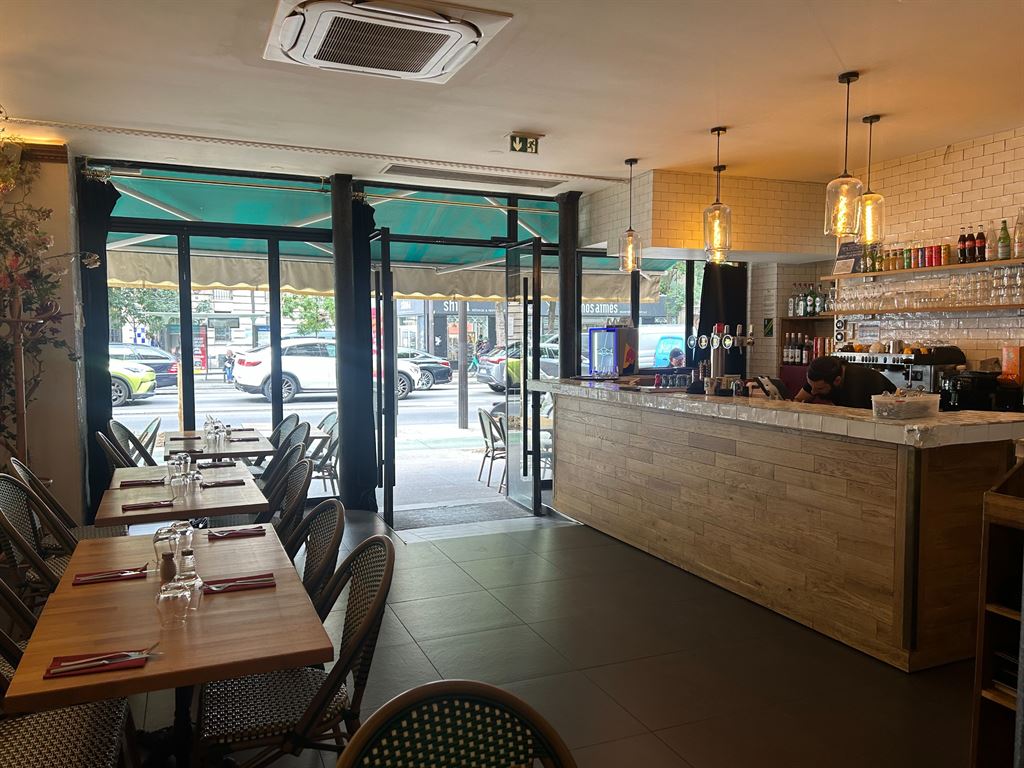 Vente de droit au bail Local commercial 160 m² Paris - 6