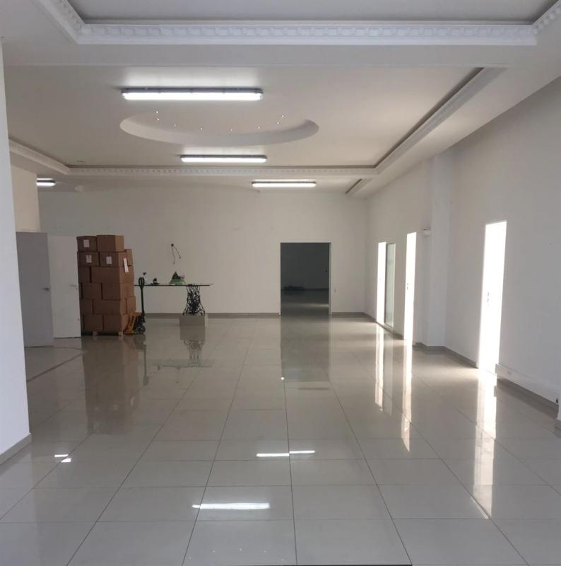 Location Entrepôt 461 m² Saint-Denis - 2