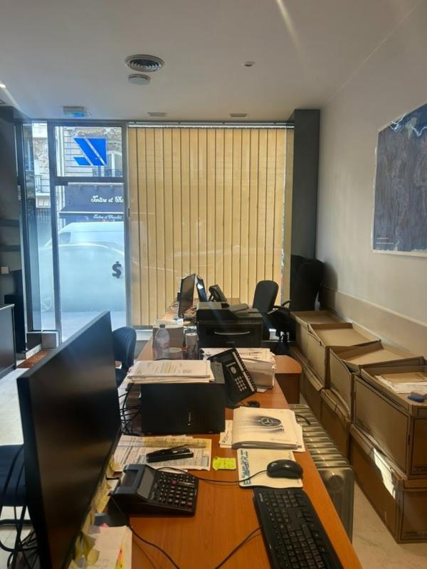 Vente de droit au bail Local commercial 70 m² Paris