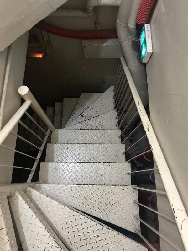 Location pure Local commercial 358 m² Paris - 4