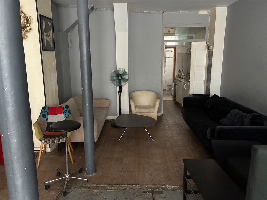 Location pure Local commercial 63 m² Paris - 6