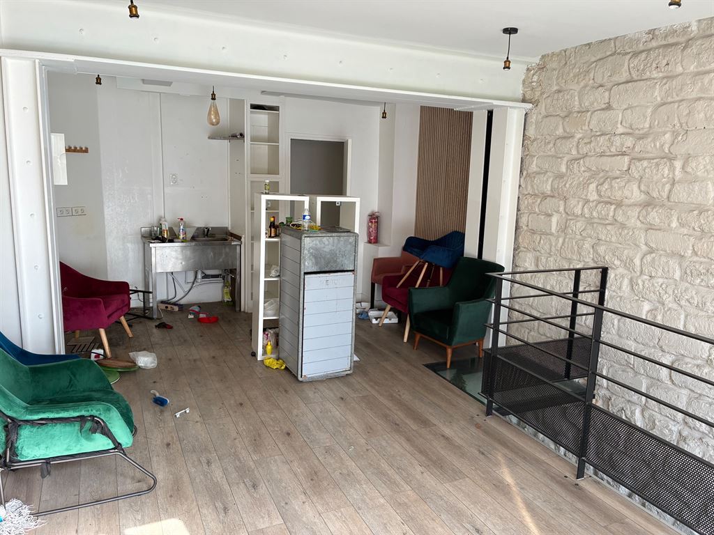 Location pure Local commercial 63 m² Paris - 3