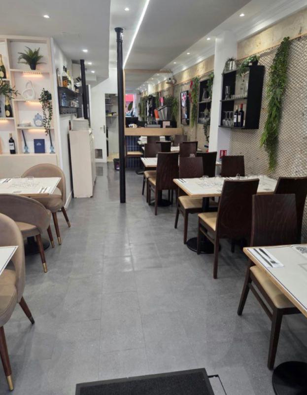 Vente de droit au bail Local commercial 70 m² Paris - 2