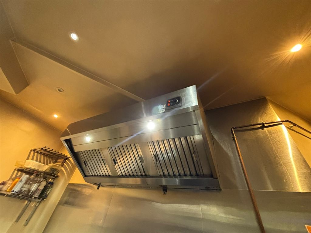 Location pure Local commercial 31 m² Paris - 5