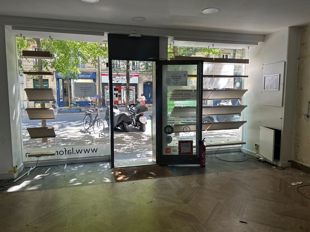 Location pure Local commercial 75 m² Paris - 3