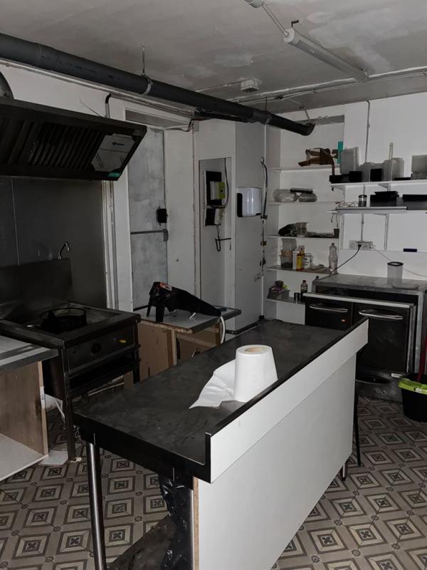 Location pure Local commercial 42 m² Paris - 9