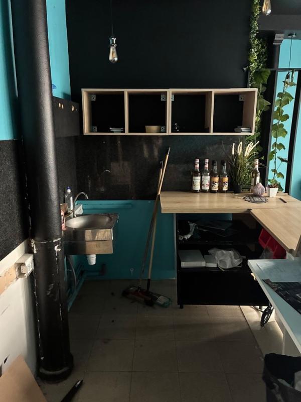 Location pure Local commercial 42 m² Paris - 6