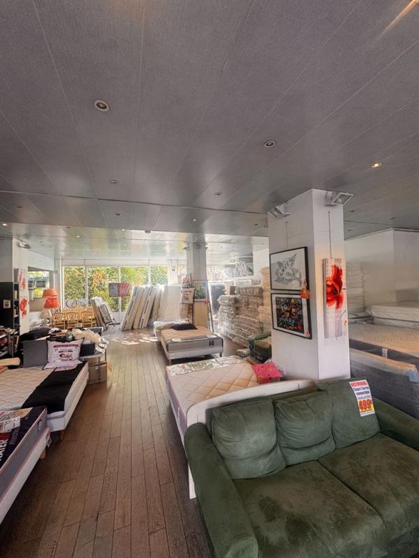 Vente de droit au bail Local commercial 283 m² Paris - 2
