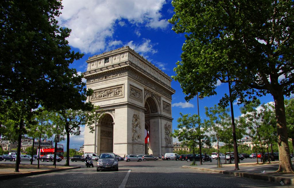 Location pure Local commercial 120 m² Paris - 3