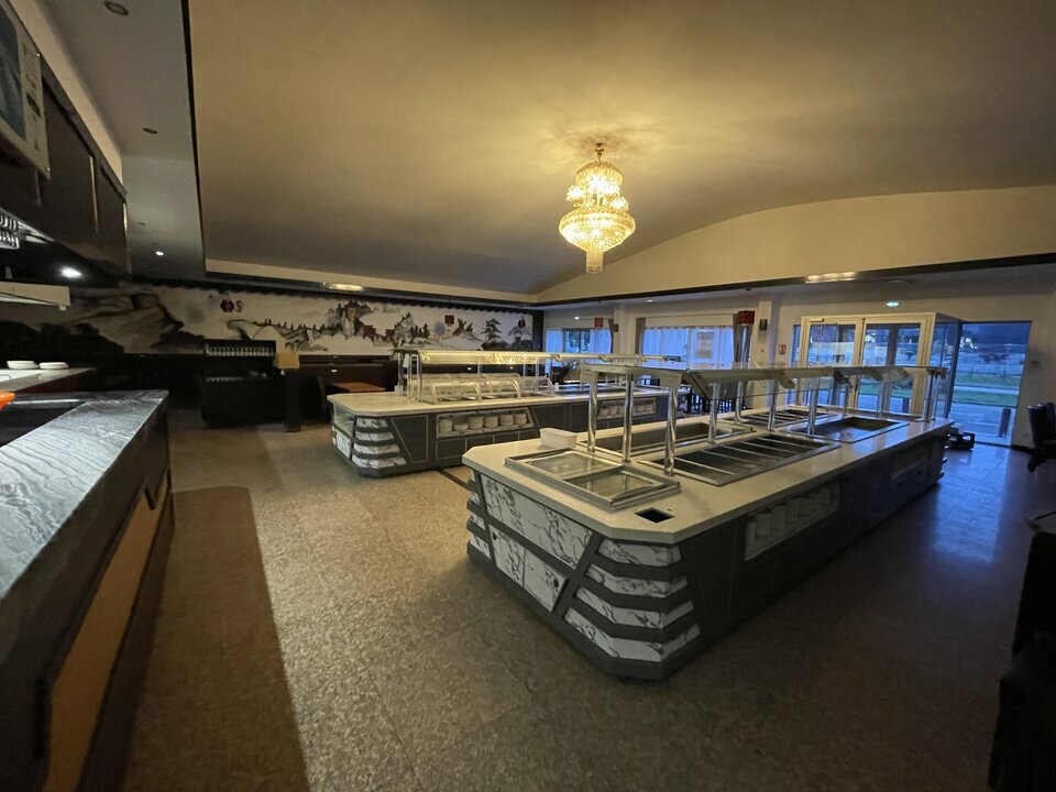 Location pure Local commercial 400 m² Boé - 3