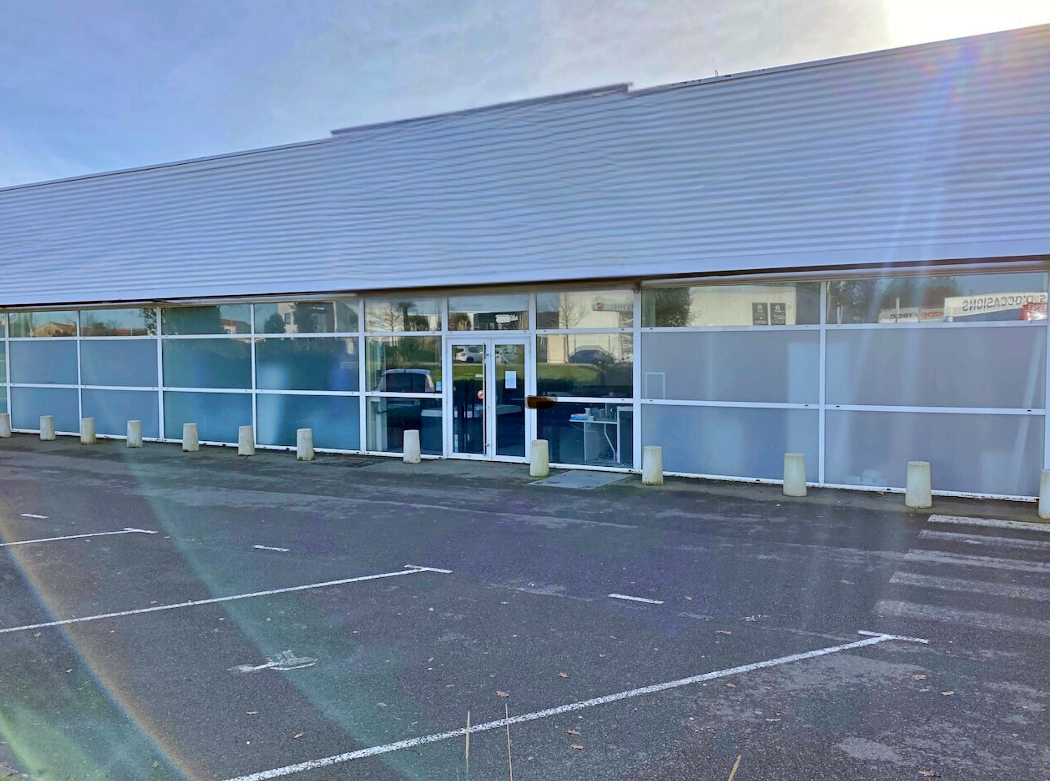 Location pure Local commercial 400 m² Les Sables-d'Olonne
