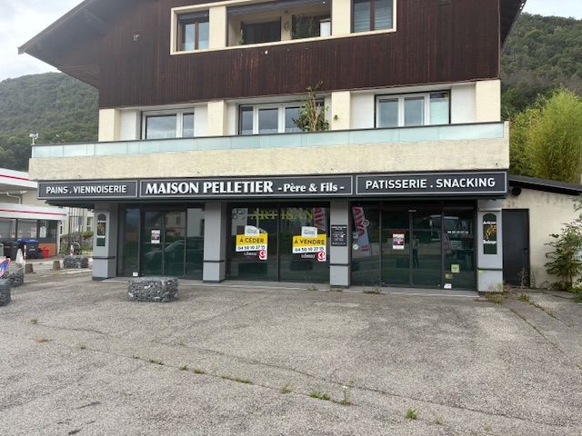 Location pure Local commercial 210 m² Sevrier