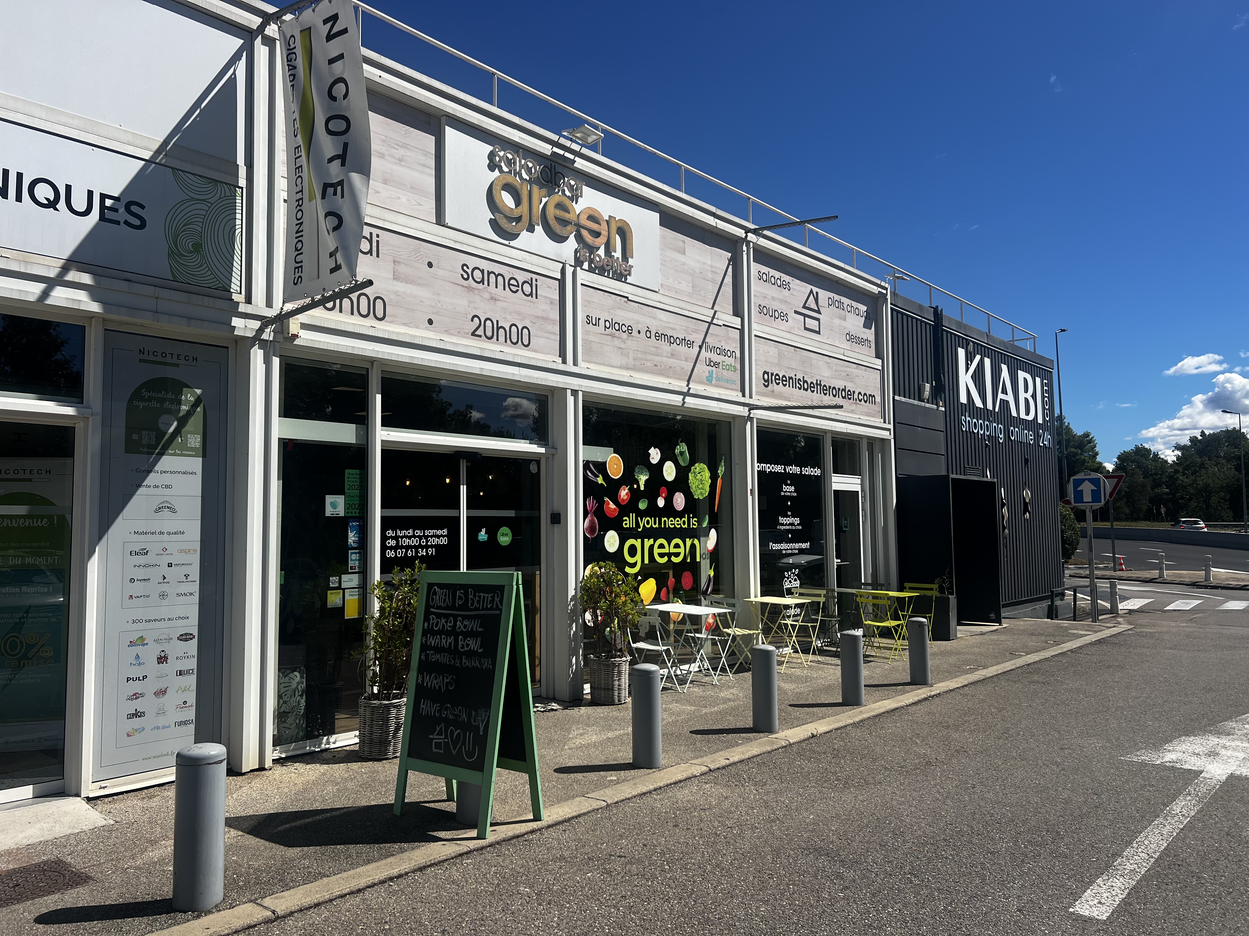 Location pure Local commercial 164 m² Aix-en-Provence