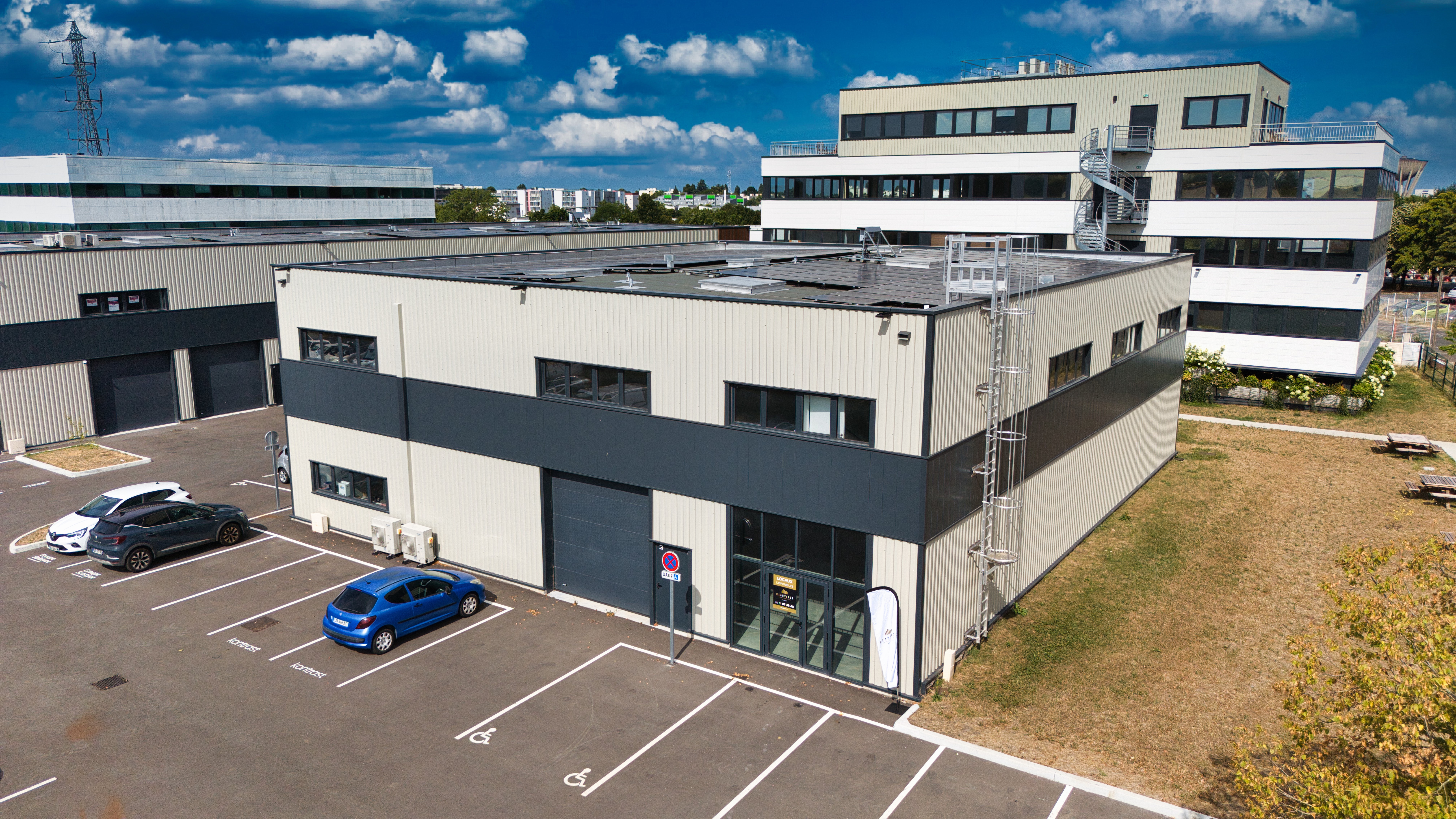 Location Entrepôt 249 m² Artigues-près-Bordeaux - 7
