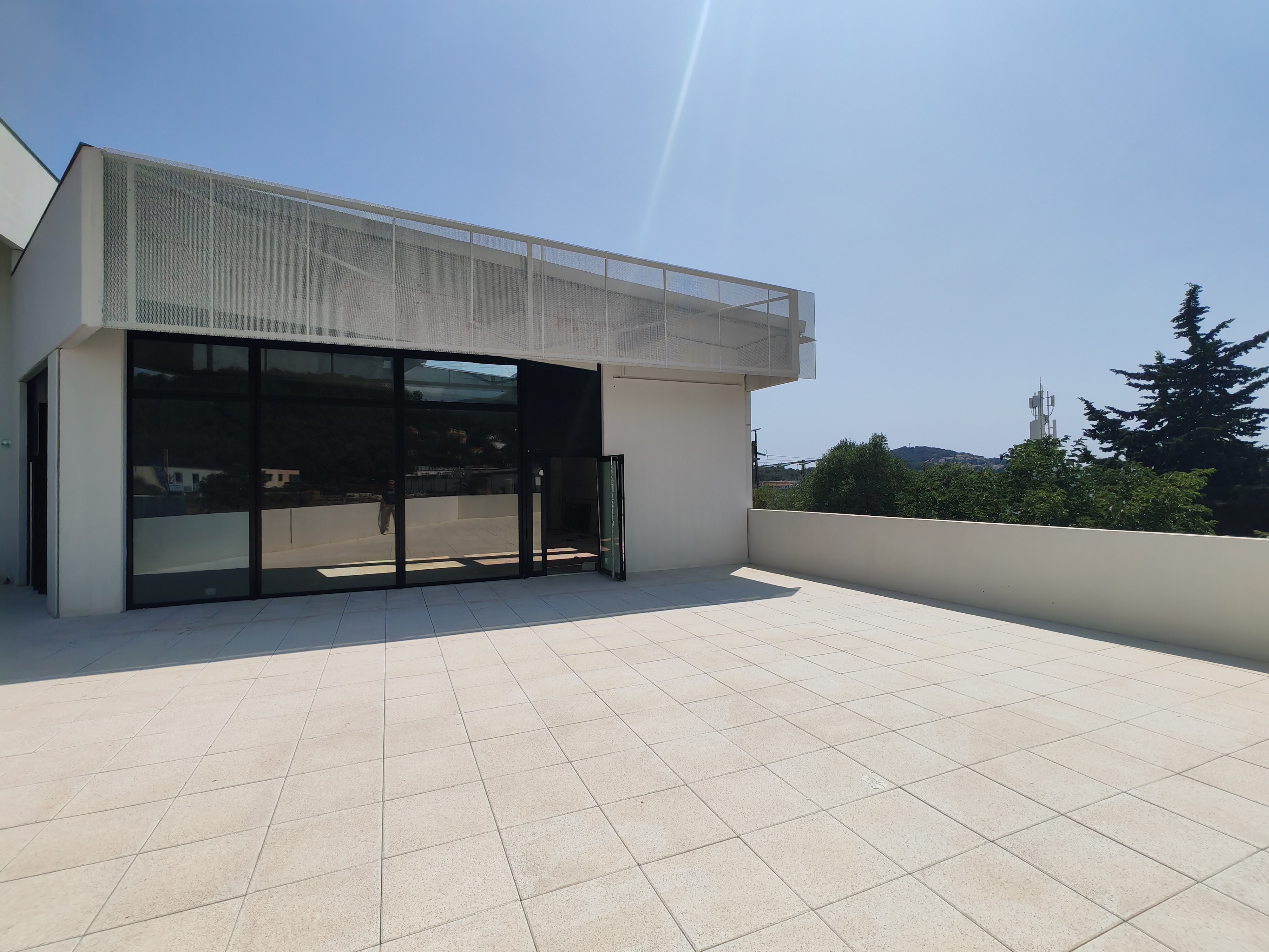 Location pure Local commercial 217 m² La Valette-du-Var