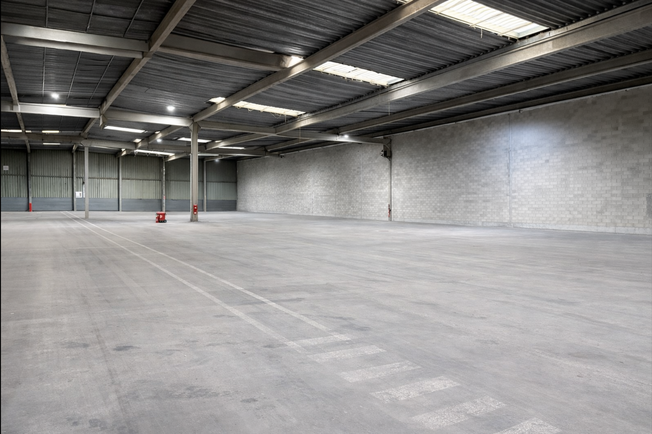 Location Entrepôt 10 000 m² Saint-Witz - 6