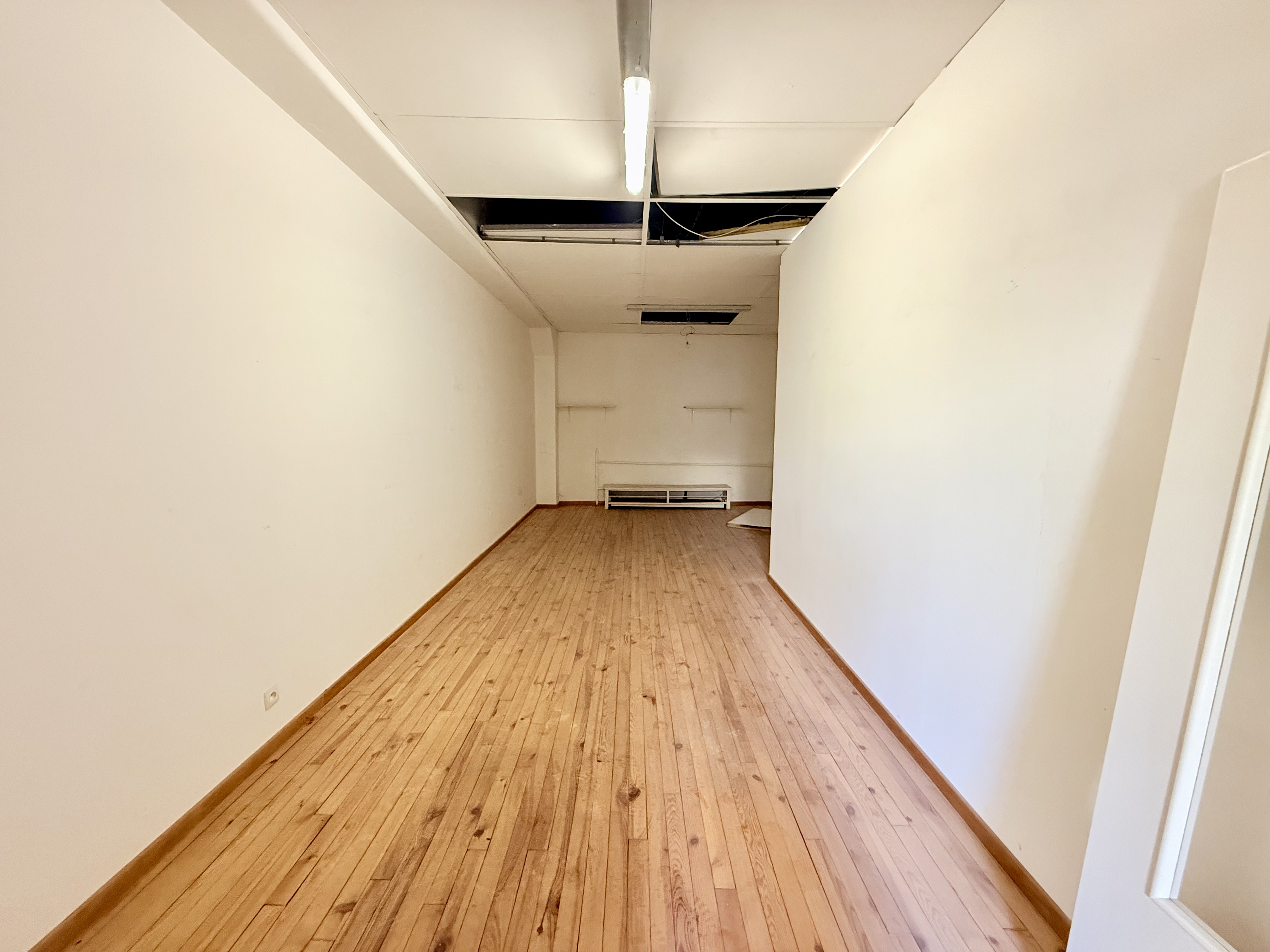 Vente de murs libres Bureaux 218 m² Mulhouse - 4