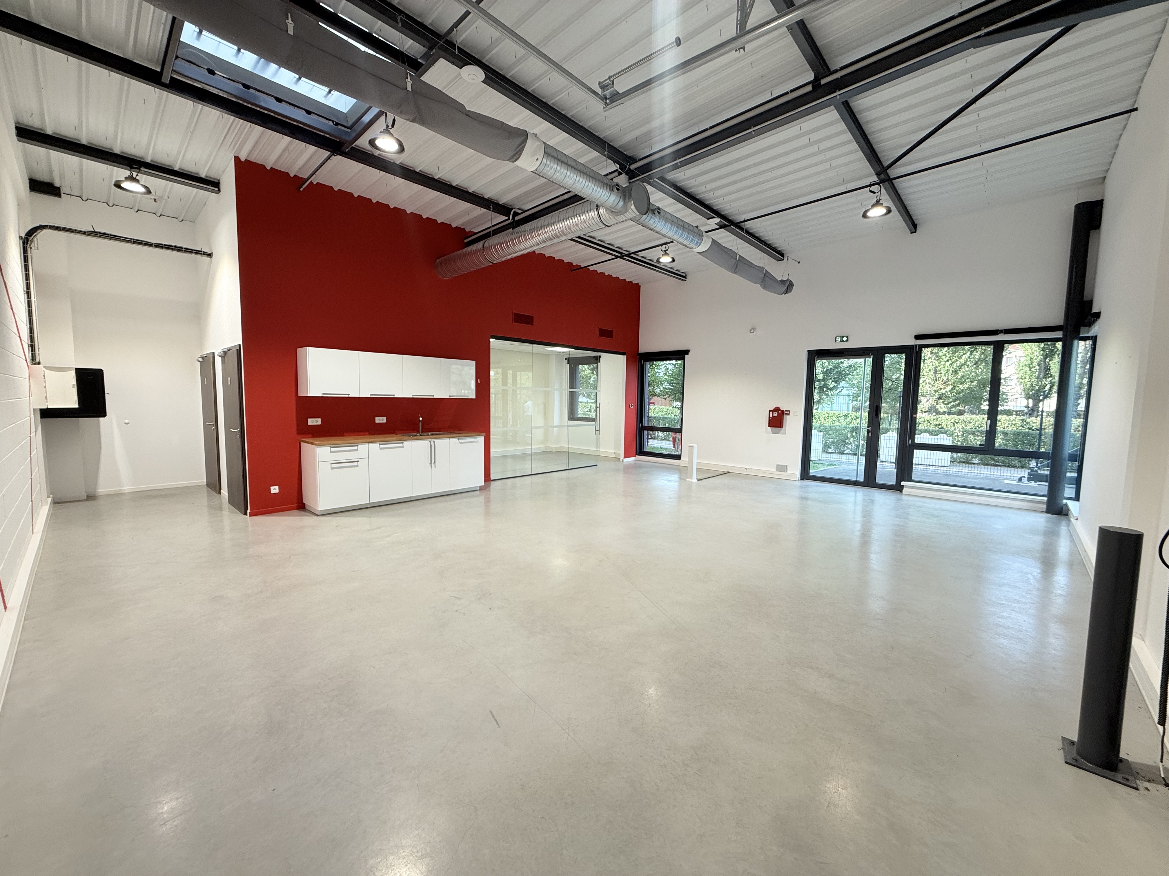Location Entrepôt 105 m² Saint-Louis
