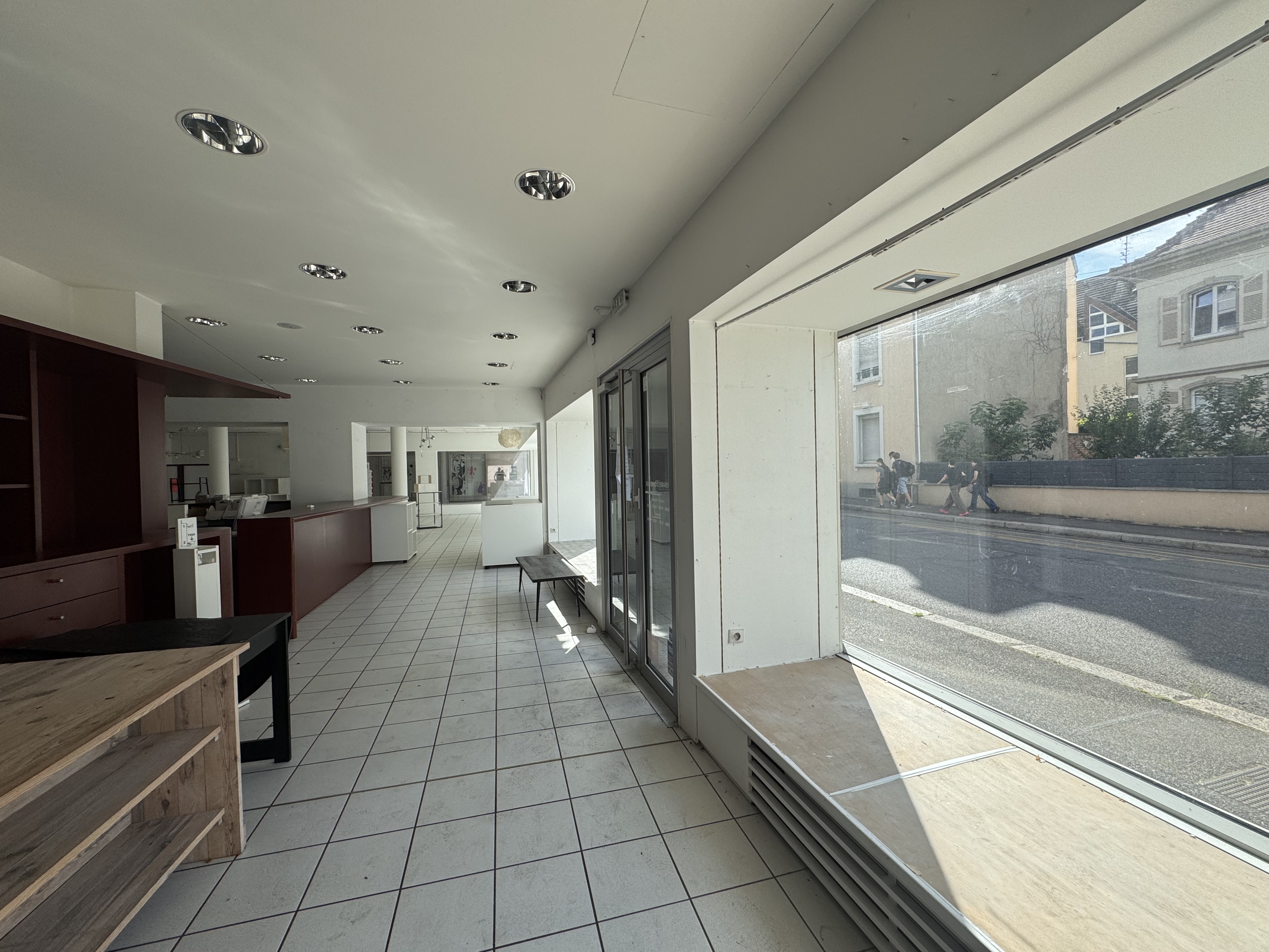 Location pure Local commercial 340 m² Mulhouse - 3