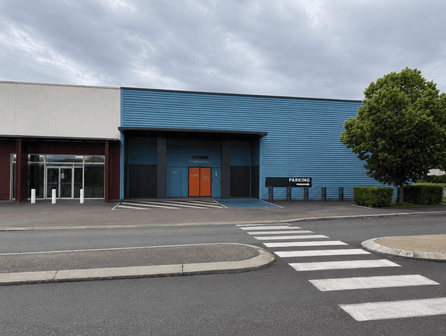 Vente de murs libres Local commercial 1 200 m² Digne-les-Bains - 4