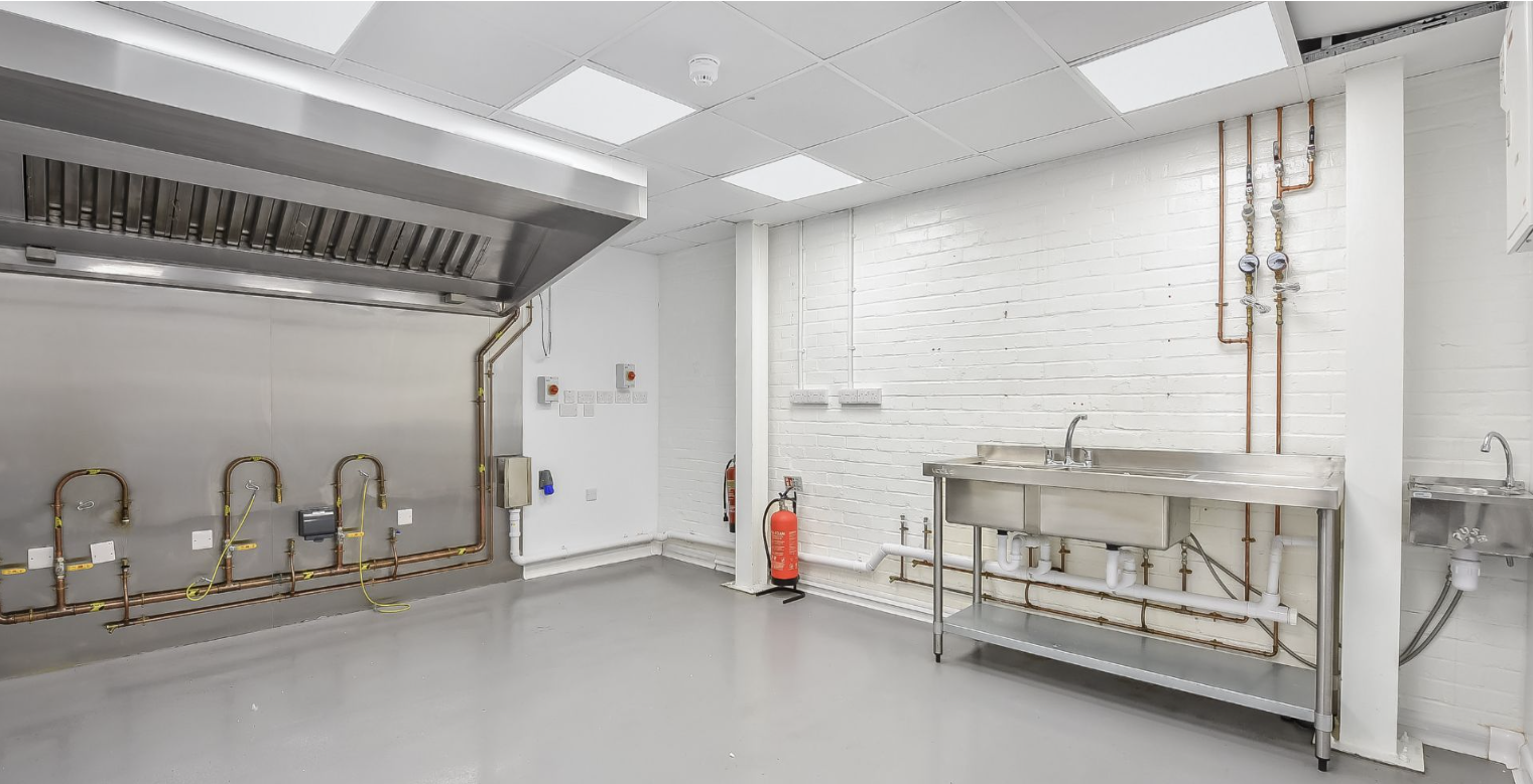 Location avec droit d'entrée Local commercial 20 m² Montreuil - 4