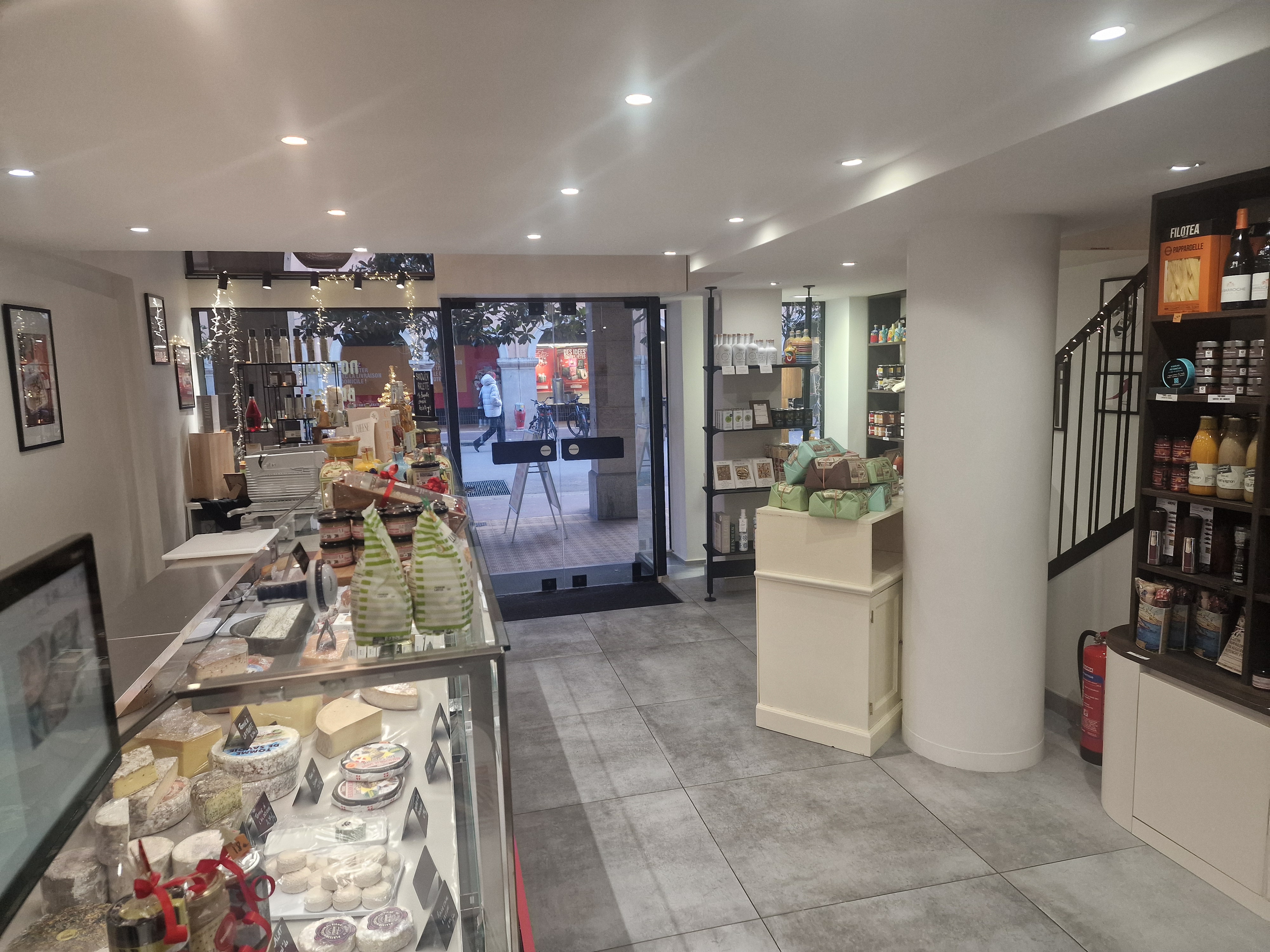Vente de droit au bail Local commercial 88 m² Annecy - 3