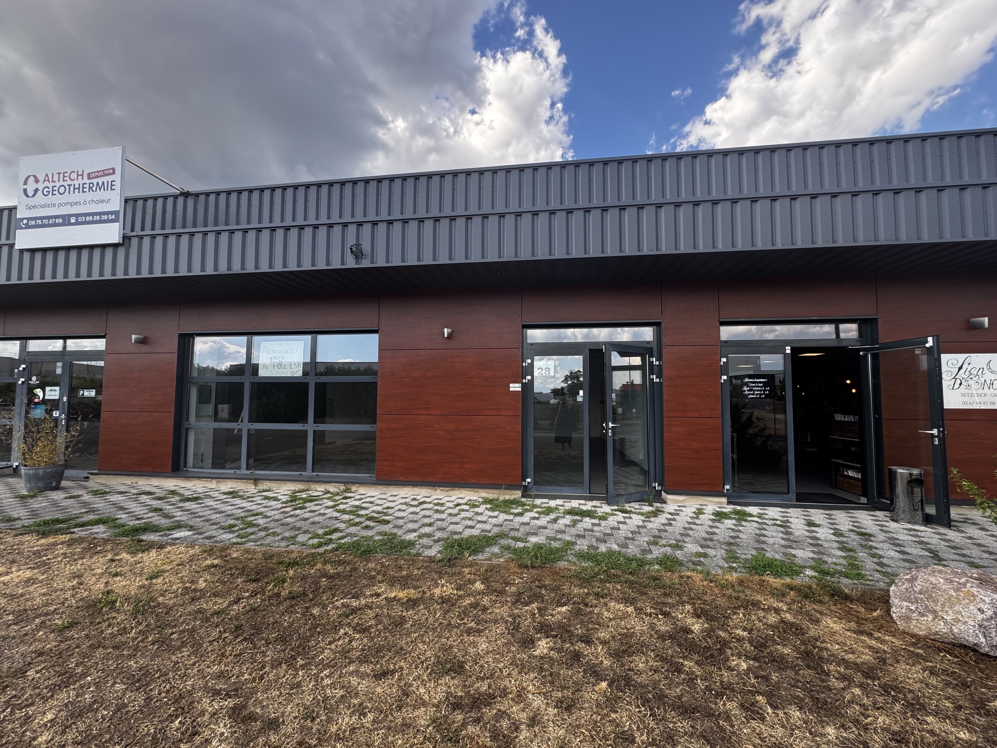 Location pure Local commercial 165 m² Cernay