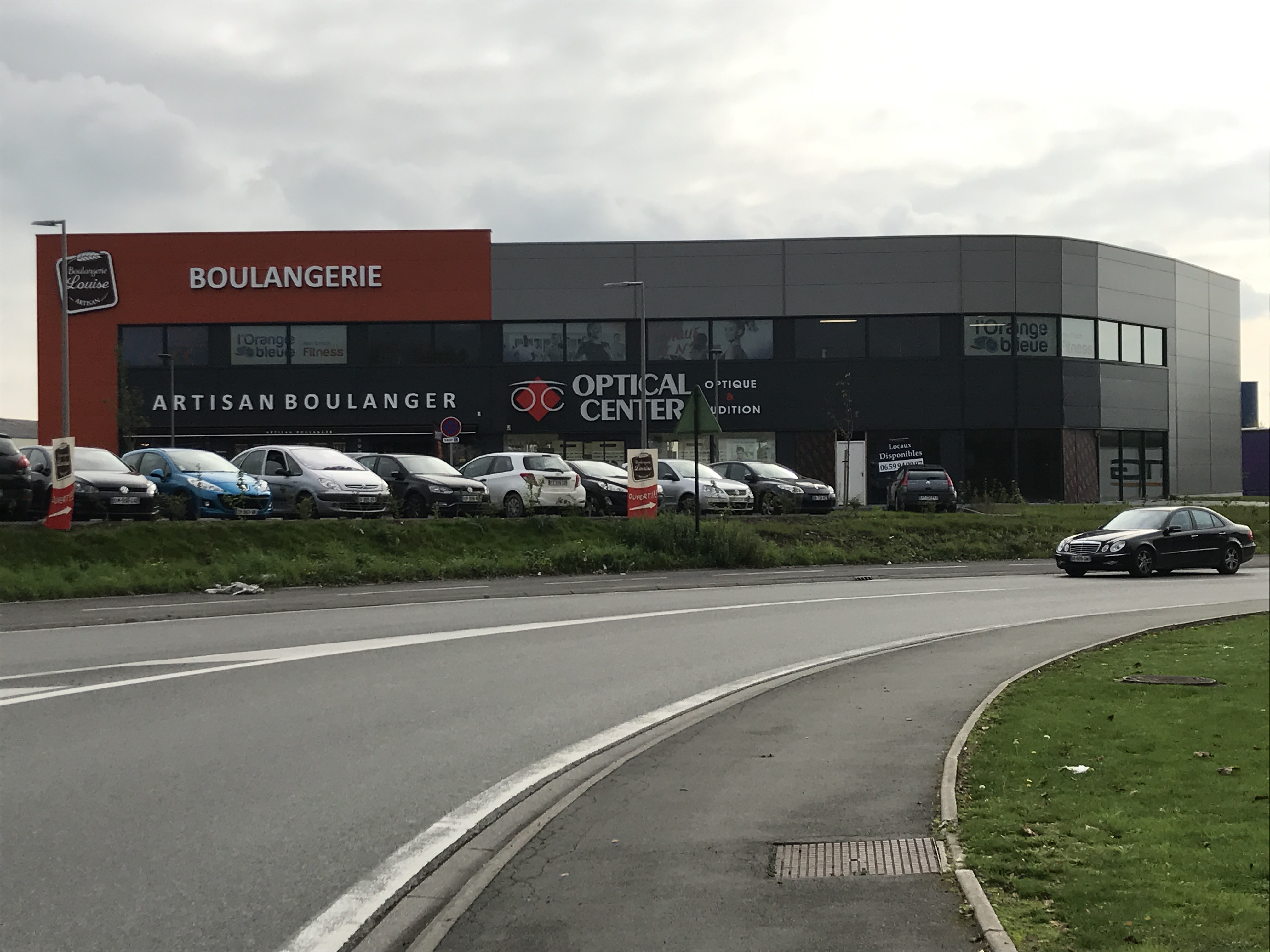 Vente de murs libres Local commercial 700 m² Libercourt - 2