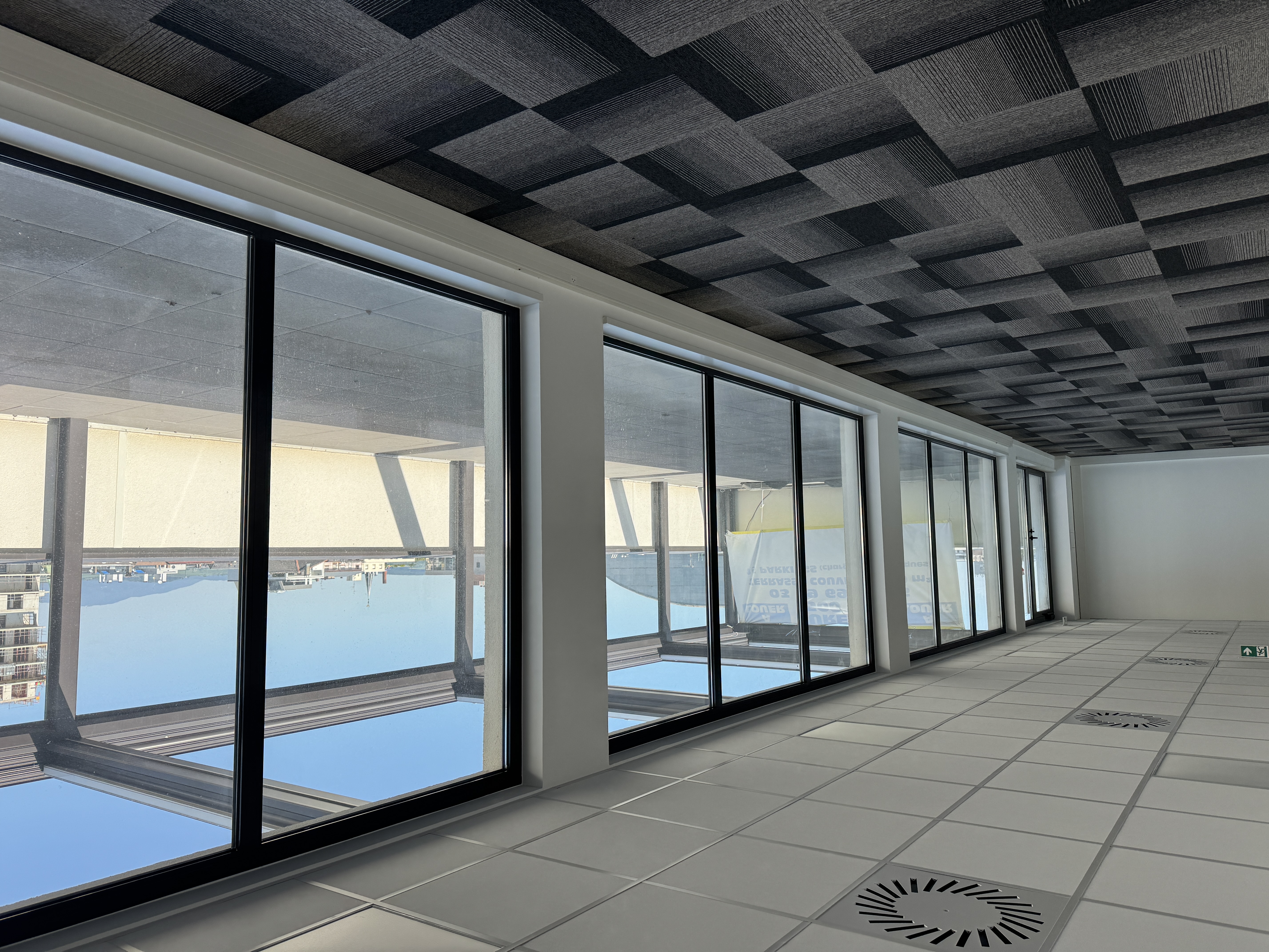 Location Bureaux 281 m² Saint-Louis - 4