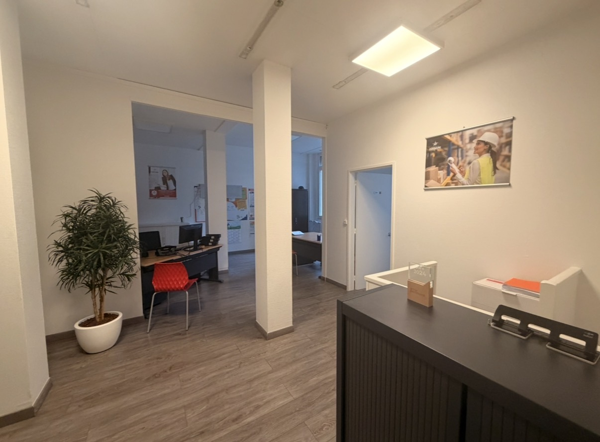 Location pure Local commercial 108 m² Amiens - 3