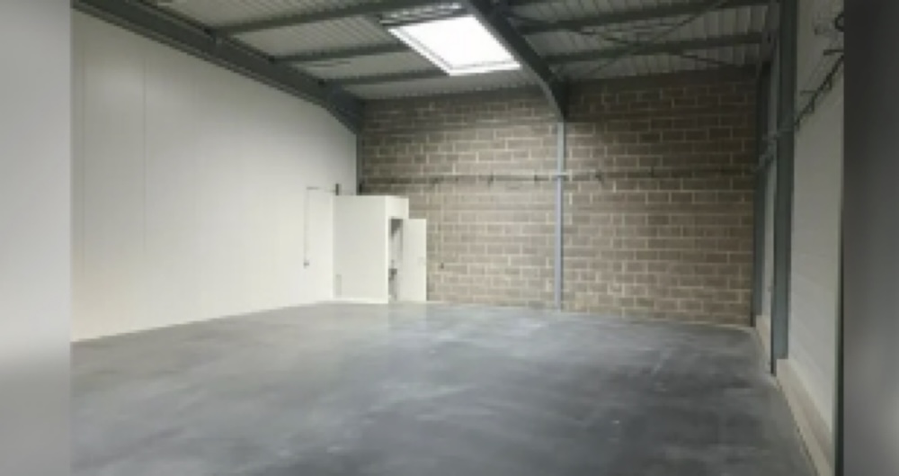 Location Entrepôt 150 m² Martin-Église - 3