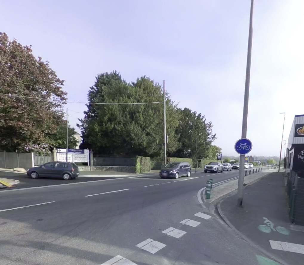 Location pure Local commercial 898 m² Vire Normandie