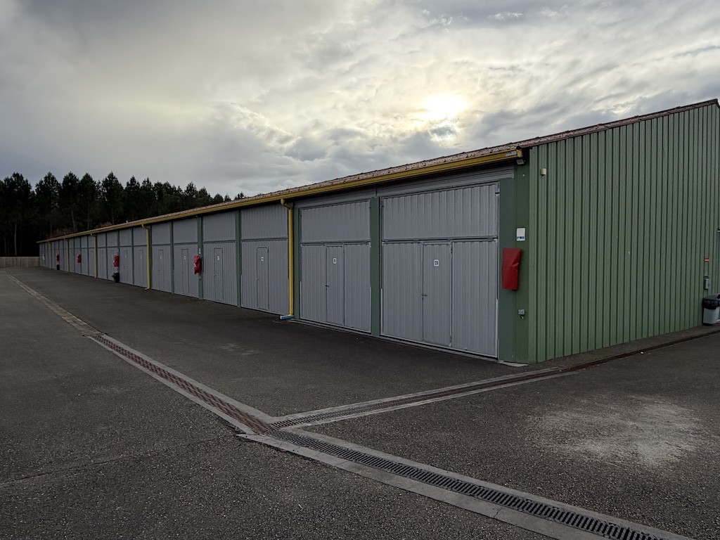 Vente de murs libres Entrepôt 5 400 m² Saint-Julien-en-Born - 3