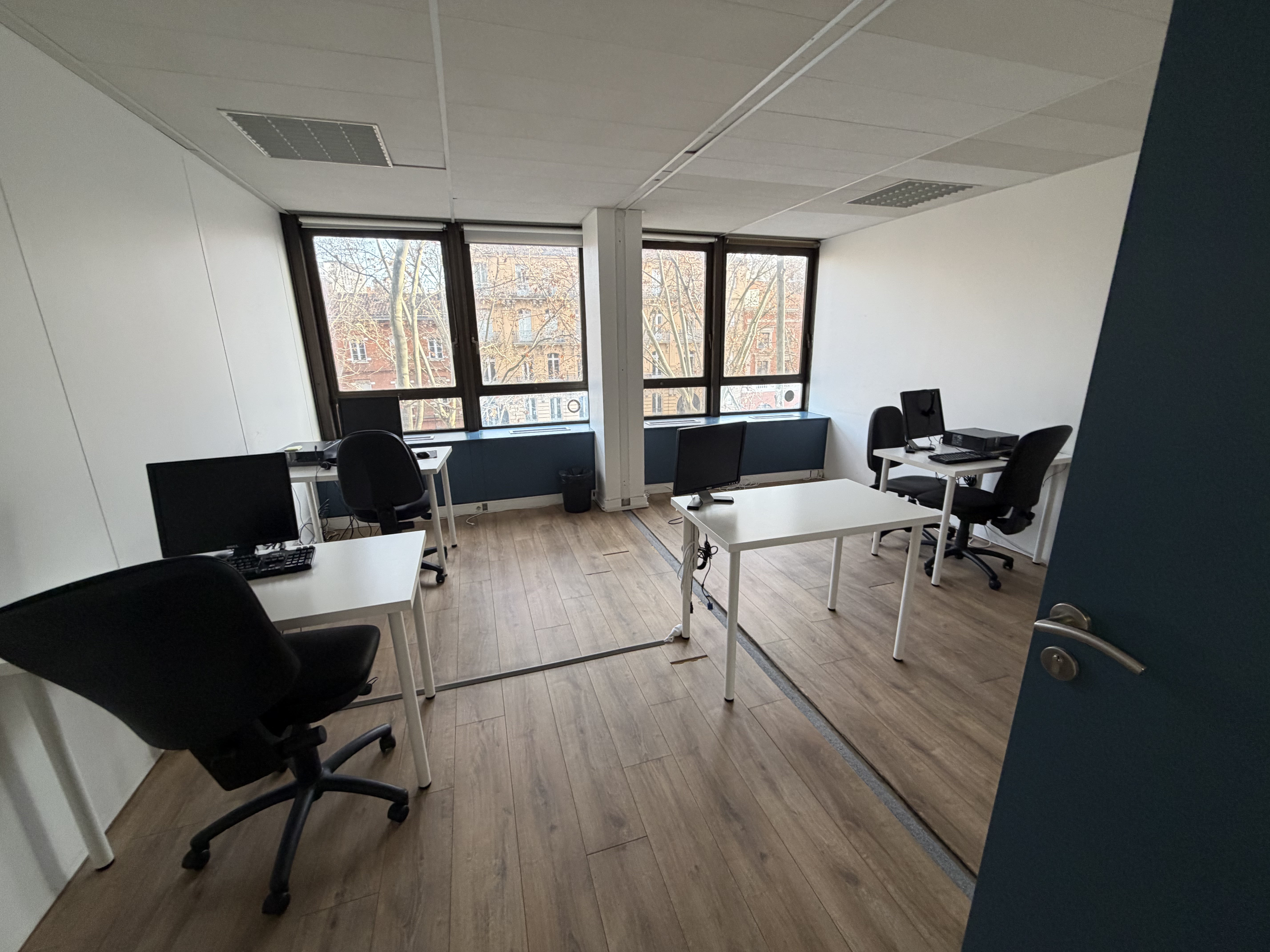 Vente de murs libres Bureaux 159 m² Toulouse - 4
