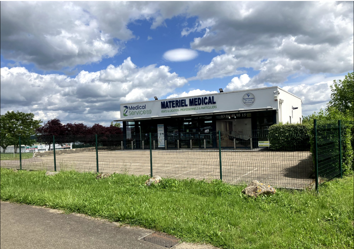 Vente de murs occupés Local commercial 532 m² Auxerre - 2