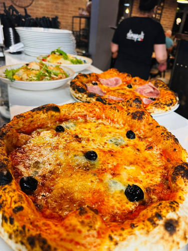 Photo du produit Quattro Fromaggi Pizza, non contractuelle