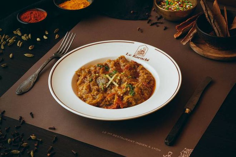 Photo du produit Plat Binghan Bharta 🌿, non contractuelle