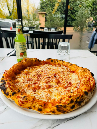 Photo du produit Margherita Pizza, non contractuelle