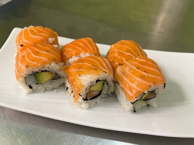 Photo du produit Ca9 Saumon avocat royal, non contractuelle