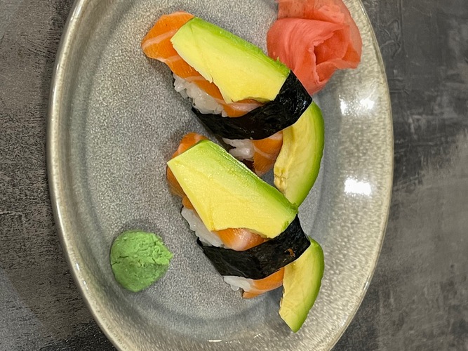 Photo du produit Sushi Saumon Avocat, non contractuelle