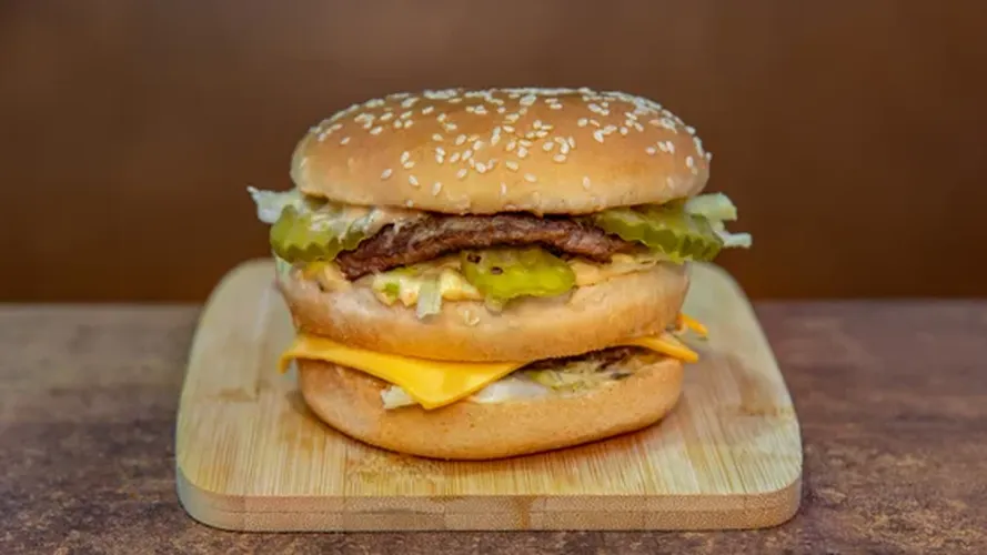 Photo du produit Big Up 🔥🍔, non contractuelle