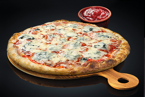 Photo du produit Pizza 4 fromages (base tomate), non contractuelle