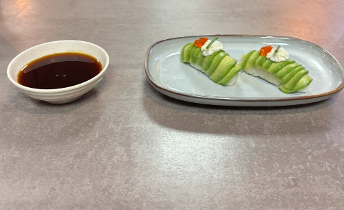 Photo du produit Sushi avocat , non contractuelle
