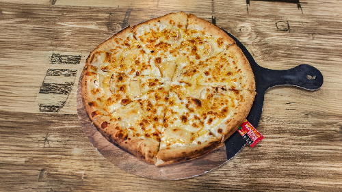 Photo du produit Pizza Chèvre Miel 🍯, non contractuelle