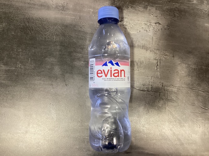 Photo du produit Eau plate EVIAN 50cl, non contractuelle